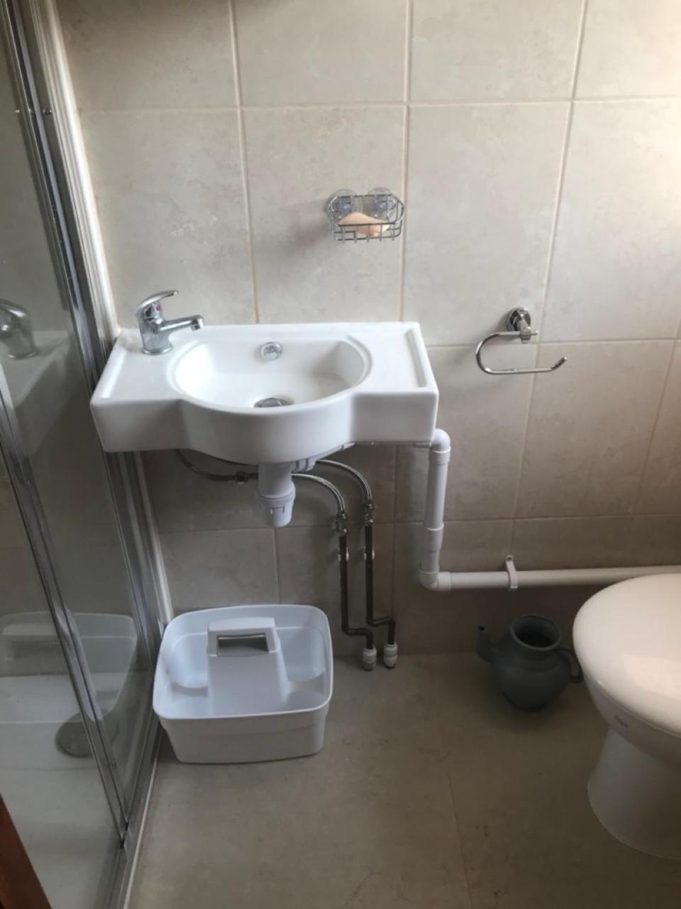 Comfortable Private In A Friendly In Headington Next To Brookes Oxford, C
