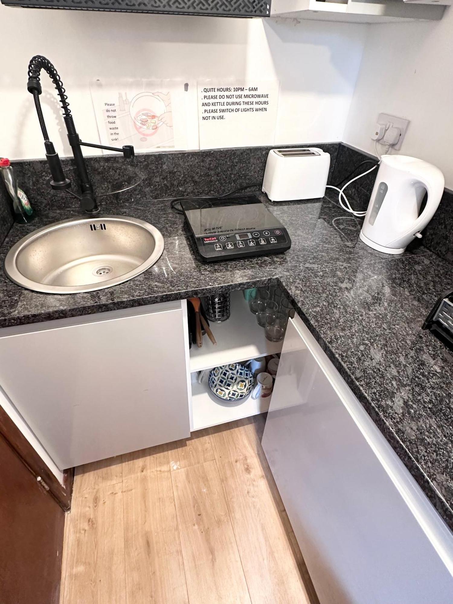 Homestay Comfortable Private In A Friendly In Headington Next To Brookes Oxford, C *