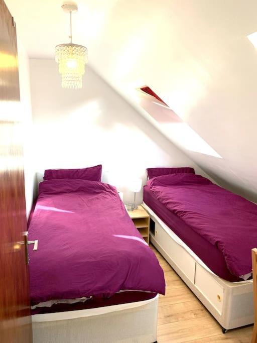 Comfortable Private In A Friendly In Headington Next To Brookes Oxford, C Homestay Oxford